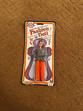 Vintage Fashion Doll Hippie Brunette 1986